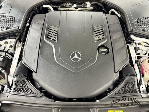 Used 2025 Mercedes-Benz S 580 4MATIC Sedan w/ AMG Line Package image 38