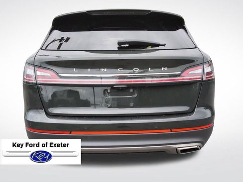 Used 2023 Lincoln Nautilus AWD w/ Premium Package image 10