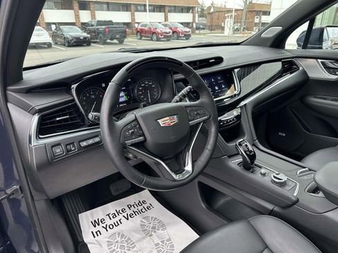 Certified 2025 Cadillac XT6 Premium Luxury w/ Technology Package image 20