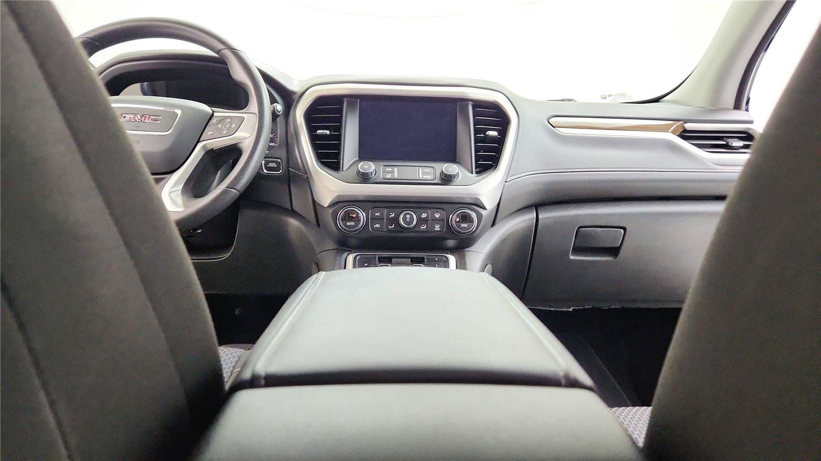 Used 2023 GMC Acadia SLE w/ Driver Convenience Package FWD image 20
