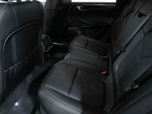 New 2026 Porsche Macan AWD/4WD image 35