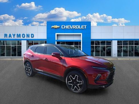 Used 2023 Chevrolet Blazer RS w/ Driver Confidence II Package AWD/4WD image 10