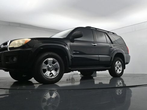 Used 2008 Toyota 4Runner SR5 AWD/4WD image 33