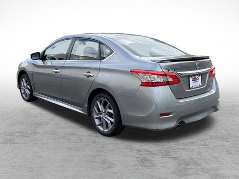 Used 2013 Nissan Sentra SR FWD image 4
