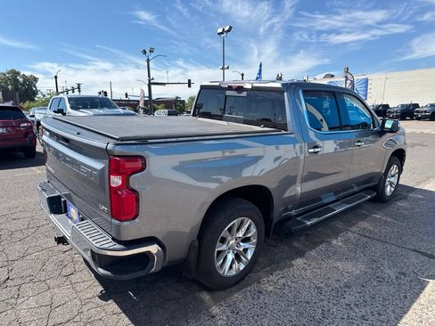 Used 2020 Chevrolet Silverado 1500 LTZ AWD/4WD image 13