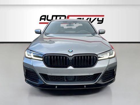 Used 2023 BMW M550i xDrive w/ Dynamic Handling Package AWD/4WD image 2