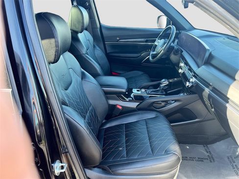 Used 2024 Kia Telluride SX X-Line image 31