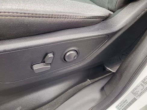 Used 2022 RAM 1500 Big Horn AWD/4WD image 21