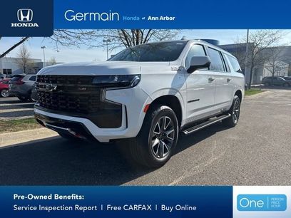 Used 2024 Chevrolet Suburban Z71 w/ Luxury Package