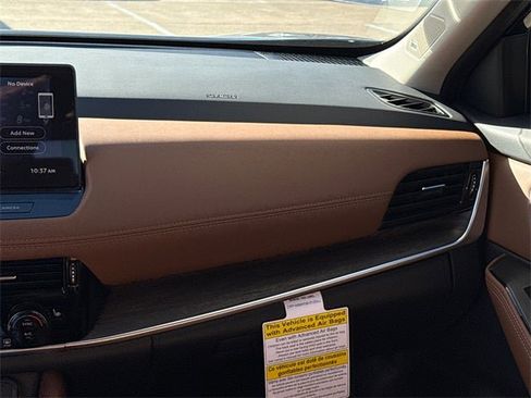 New 2026 Nissan Rogue Platinum w/ Tech Package image 16