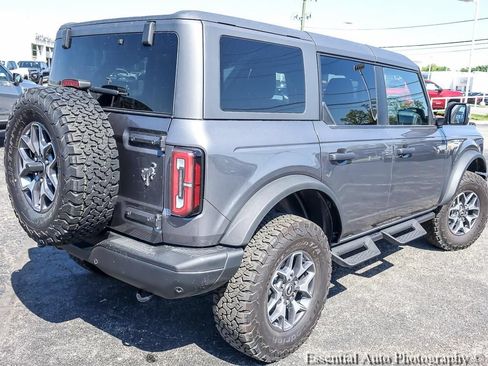 Used 2024 Ford Bronco Badlands AWD/4WD image 9