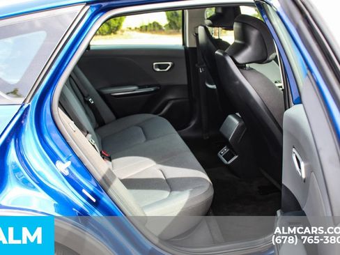 Used 2025 Kia K4 FWD image 19