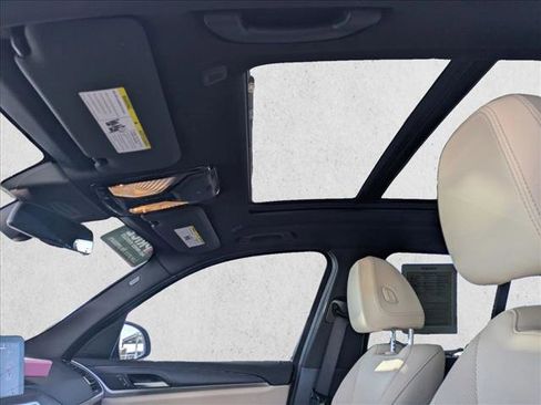 Used 2024 BMW X3 xDrive30i w/ Premium Package w/ZPA image 16