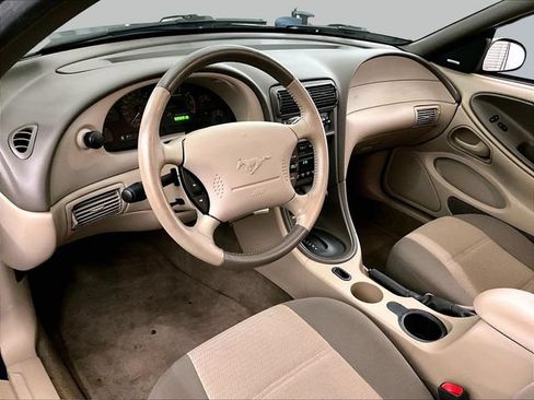 Used 2002 Ford Mustang Coupe RWD image 13