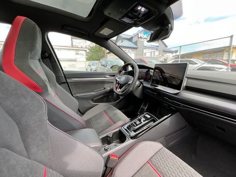 New 2025 Volkswagen GTI SE image 19