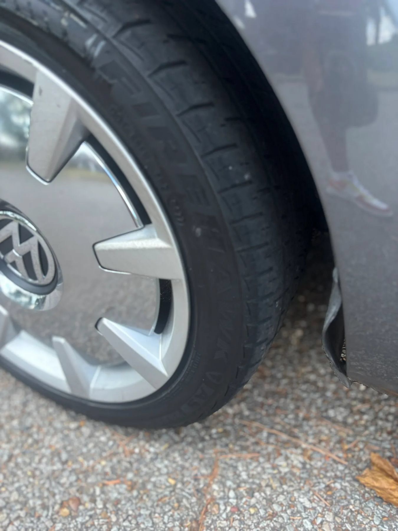 Used 2013 Volkswagen Beetle 2.5 FWD image 34