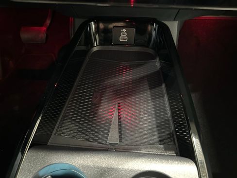Certified 2025 Ford Mustang Mach-E Premium AWD/4WD image 24
