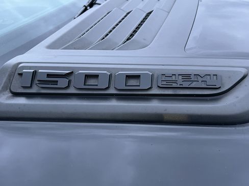 Used 2019 RAM 1500 Sport w/ Level 2 Equipment Group image 9