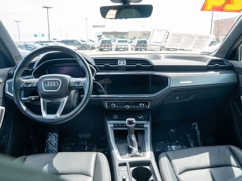 Used 2024 Audi Q3 2.0T Premium image 17