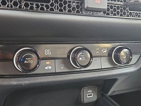 Certified 2023 Honda HR-V LX image 17