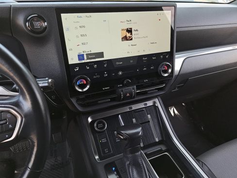 Used 2024 Lexus GX 550 w/ Cold Area Package AWD/4WD image 22
