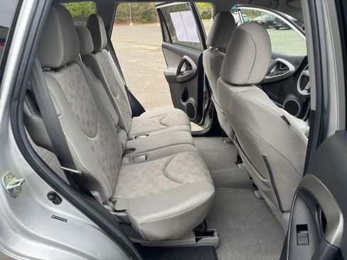 Used 2012 Toyota RAV4 4WD w/ Value Pkg image 18
