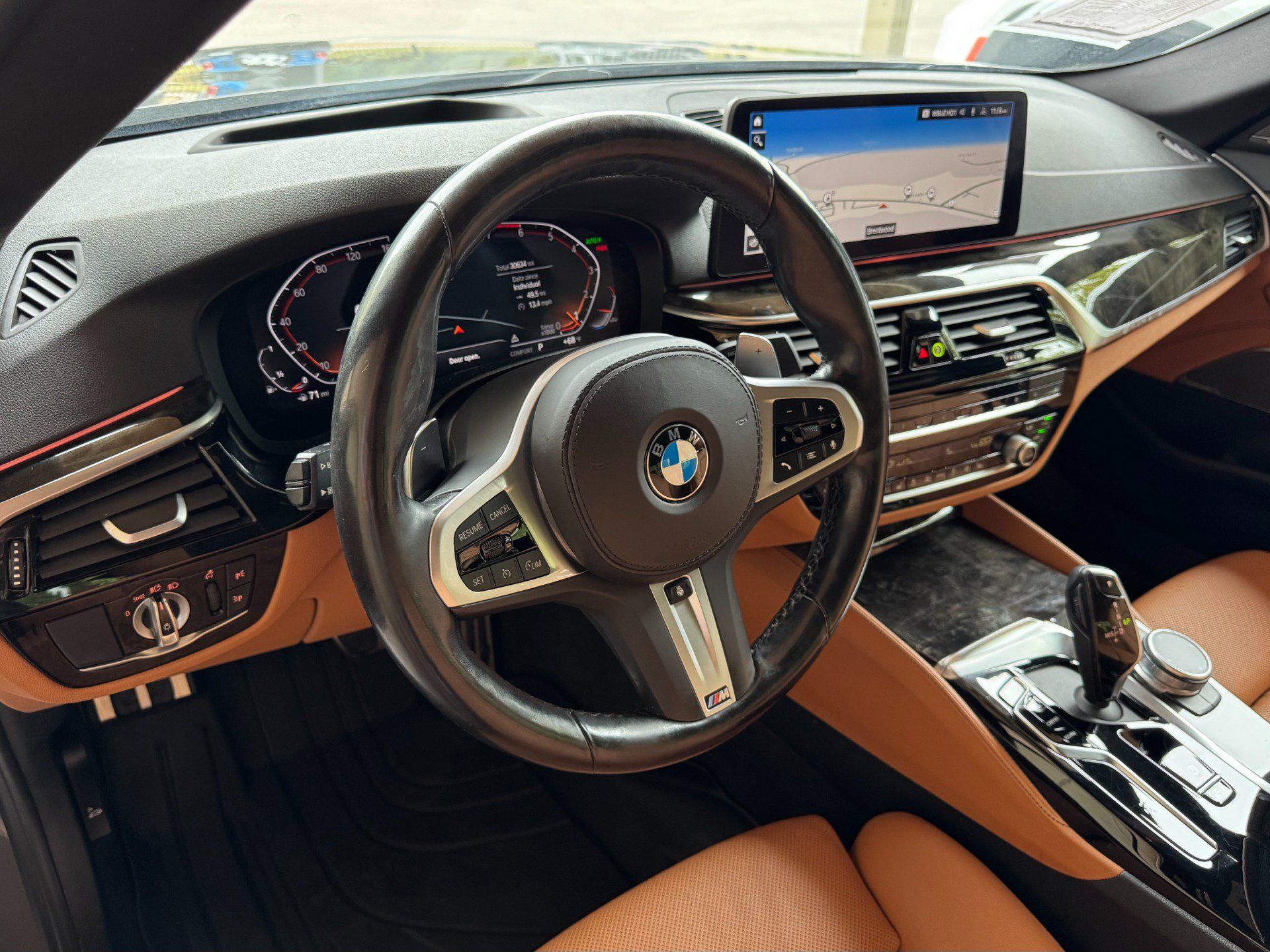 Used 2022 BMW 530i xDrive w/ M Sport Package AWD/4WD image 24