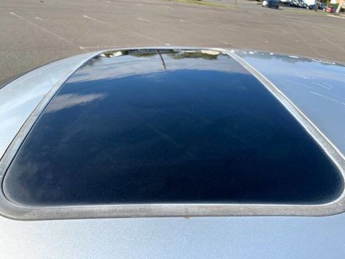 Used 2003 Ford Taurus SEL image 24