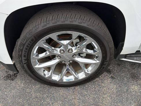Used 2019 GMC Yukon Denali w/ Open Road Package RWD image 42