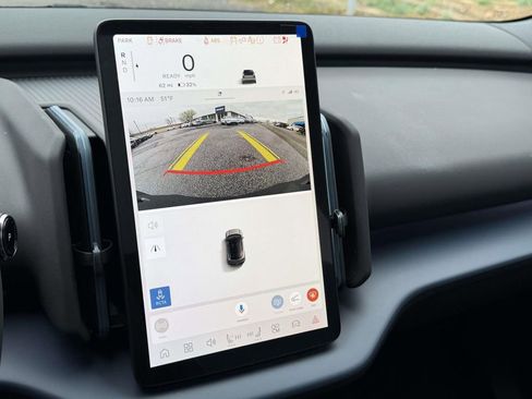 New 2026 Volvo EX30 Plus w/ Protection Package Premier image 4