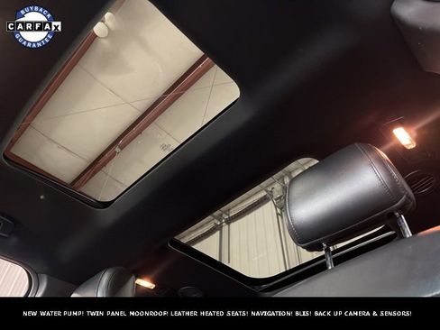 Used 2017 Ford Explorer XLT w/ Equipment Group 202A image 30