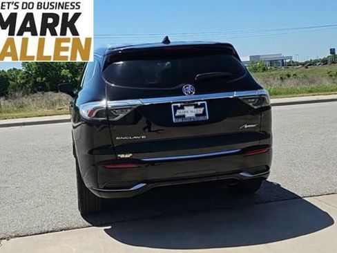 Used 2023 Buick Enclave Avenir w/ Avenir Technology Package FWD image 7