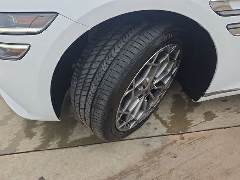 Used 2022 Genesis G80 2.5T w/ Advanced Package image 32