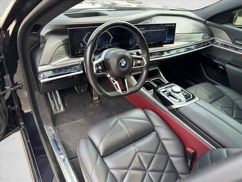 Used 2024 BMW 740i xDrive w/ M Sport Professional Package AWD/4WD image 10