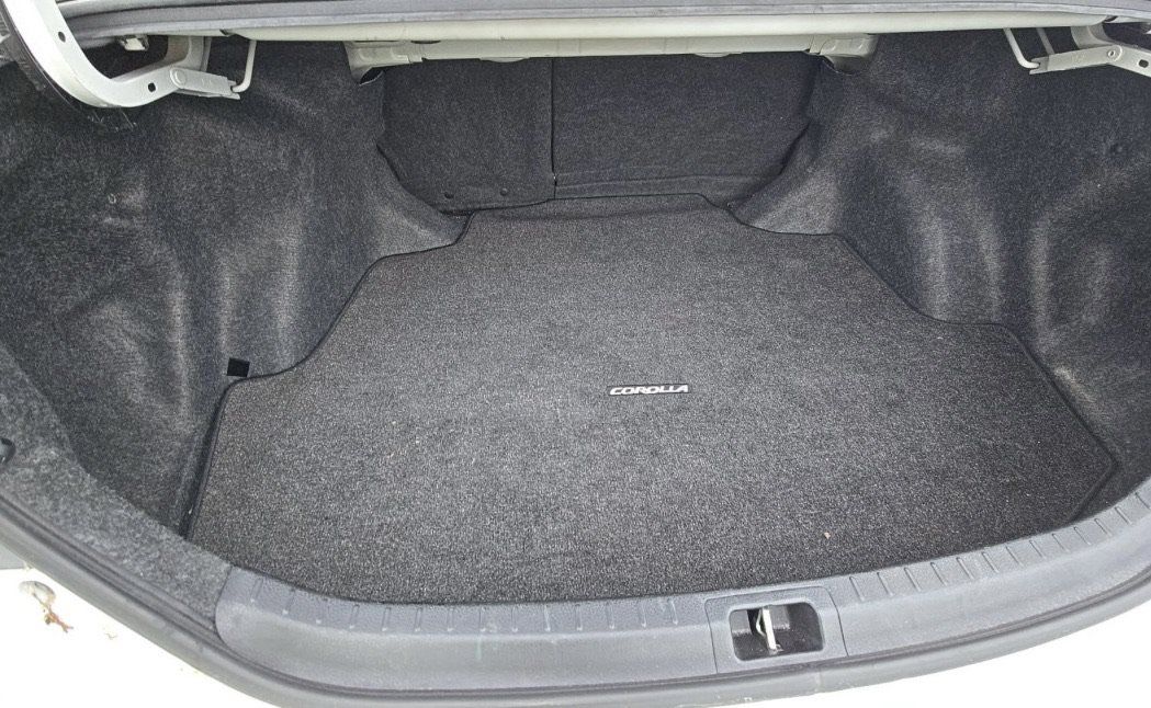 Used 2015 Toyota Corolla S FWD image 19