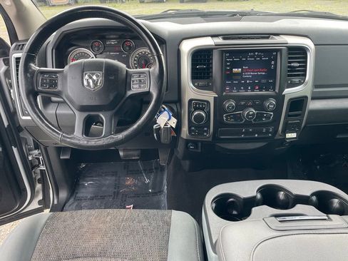 Used 2019 RAM 1500 Big Horn w/ Rambox Value Package AWD/4WD image 4