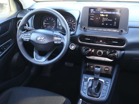 Used 2023 Hyundai Kona SEL w/ Cargo Package image 10