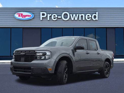 Used 2024 Ford Maverick Lariat w/ Black Appearance Package image 3