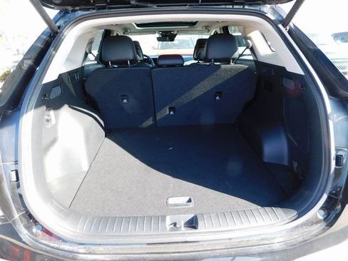 Used 2024 Kia Sportage SX image 11