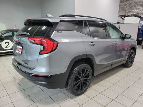 Used 2020 GMC Terrain SLE w/ Driver Convenience Package image 6