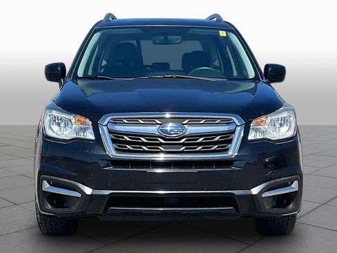 Used 2017 Subaru Forester 2.5i Premium w/ Protection Package #1 AWD/4WD image 4