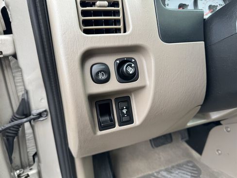 Used 2001 Ford Escape XLT image 8