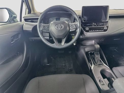 Certified 2025 Toyota Corolla LE FWD image 22