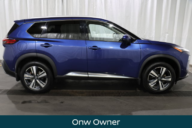 Used 2021 Nissan Rogue Platinum AWD/4WD image 2