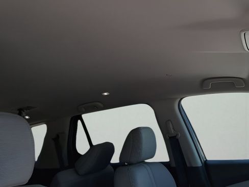 Used 2024 Honda Pilot LX image 19