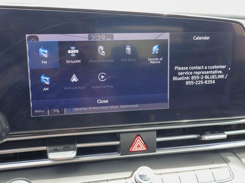 Used 2025 Hyundai Elantra Limited FWD image 5