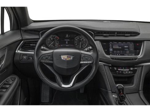 Used 2025 Cadillac XT6 Luxury AWD/4WD image 9