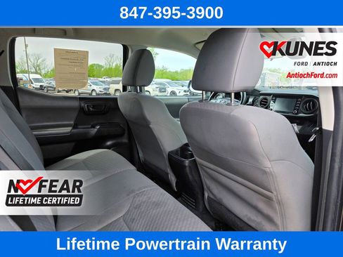 Used 2022 Toyota Tacoma SR AWD/4WD image 40