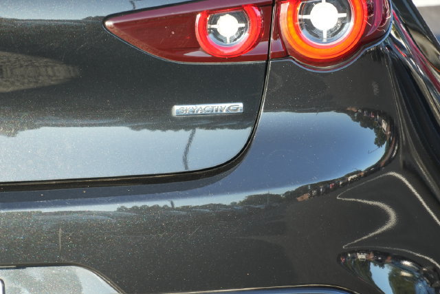Used 2025 MAZDA MAZDA3 s Sport FWD image 7