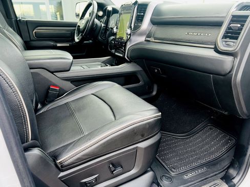 Used 2020 RAM 3500 Limited image 31